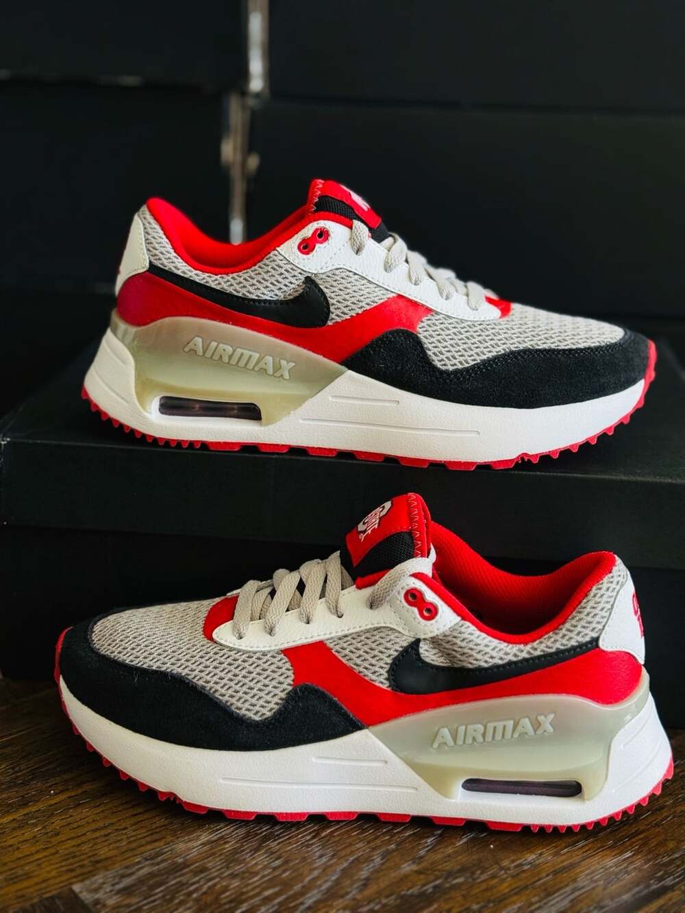 Nike Air Max SYSTM Ohio State Size 6 men / 7.5 WMNS DZ7741-001 Red/BLK New!!